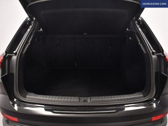 AUDI Q4 E-TRON 35 Sport SUV 5dr Electric Auto 55kWh (170 ps)