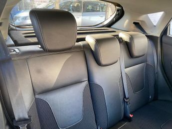 FORD FIESTA 1.6 TDCi Titanium X Hatchback 5dr Diesel Manual Euro 5 (95 ps)