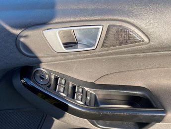 FORD FIESTA 1.6 TDCi Titanium X Hatchback 5dr Diesel Manual Euro 5 (95 ps)