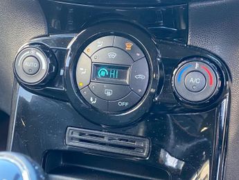 FORD FIESTA 1.6 TDCi Titanium X Hatchback 5dr Diesel Manual Euro 5 (95 ps)