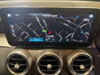 MERCEDES-BENZ GLC 2.0 GLC300d AMG Line (Premium) SUV 5dr Diesel G-Tronic+ 4MATIC E