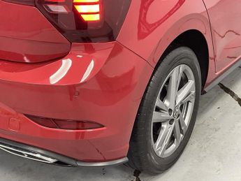 VOLKSWAGEN POLO 1.0 TSI R-Line Hatchback 5dr Petrol Manual Euro 6 (s/s) (95 ps) 