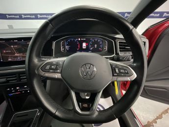 VOLKSWAGEN POLO 1.0 TSI R-Line Hatchback 5dr Petrol Manual Euro 6 (s/s) (95 ps) 