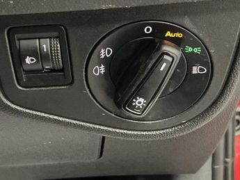 VOLKSWAGEN POLO 1.0 TSI R-Line Hatchback 5dr Petrol Manual Euro 6 (s/s) (95 ps) 