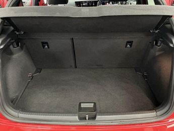 VOLKSWAGEN POLO 1.0 TSI R-Line Hatchback 5dr Petrol Manual Euro 6 (s/s) (95 ps) 