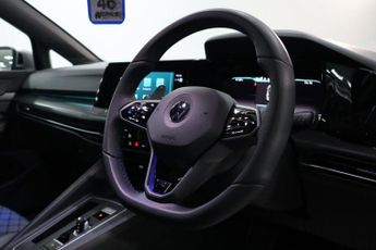 VOLKSWAGEN GOLF 2.0 TSI R Hatchback 5dr Petrol DSG 4Motion Euro 6 (s/s) (320 ps)