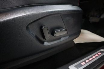 FORD RANGER 2.0 EcoBlue Stormtrak Pickup Double Cab 4dr Diesel Auto 4WD Euro