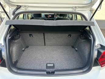 VOLKSWAGEN POLO 1.0 TSI GPF SE Hatchback 5dr Petrol Manual Euro 6 (s/s) (95 ps)