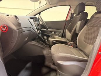RENAULT CAPTUR 1.5 dCi ENERGY Dynamique S Nav SUV 5dr Diesel EDC Euro 6 (s/s) (