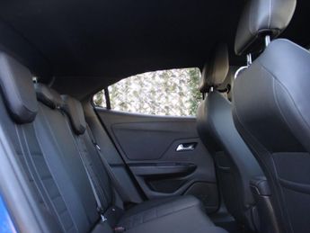 VAUXHALL MOKKA ELECTRIC 50kWh Ultimate Edition SUV 5dr Electric Auto (136 ps)