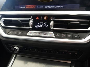BMW 3 SERIES 2.0 320i M Sport Saloon 4dr Petrol Auto Euro 6 (s/s) (184 ps)