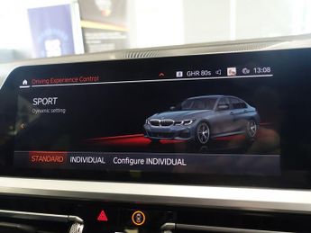 BMW 3 SERIES 2.0 320i M Sport Saloon 4dr Petrol Auto Euro 6 (s/s) (184 ps)