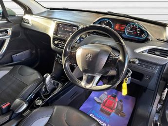 PEUGEOT 2008 1.2 PureTech Allure SUV 5dr Petrol Manual Euro 6 (s/s) (110 ps)