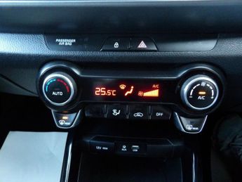 KIA STONIC 1.6 CRDi 3 SUV 5dr Diesel Manual Euro 6 (s/s) (113 bhp)