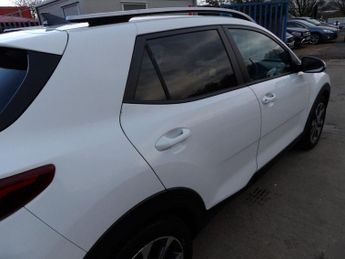 KIA STONIC 1.6 CRDi 3 SUV 5dr Diesel Manual Euro 6 (s/s) (113 bhp)