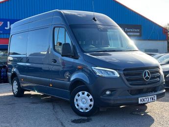 MERCEDES-BENZ SPRINTER 2.0 315 CDI Premium Panel Van 5dr Diesel G-Tronic FWD L2 H2 Euro
