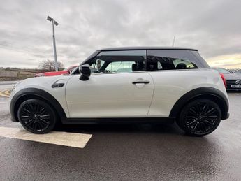 MINI HATCH 2.0 Cooper S Exclusive Hatchback 3dr Petrol Steptronic Euro 6 (s