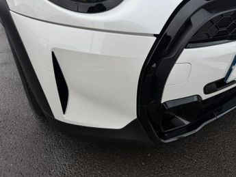 MINI HATCH 2.0 Cooper S Exclusive Hatchback 3dr Petrol Steptronic Euro 6 (s