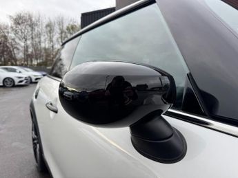 MINI HATCH 2.0 Cooper S Exclusive Hatchback 3dr Petrol Steptronic Euro 6 (s