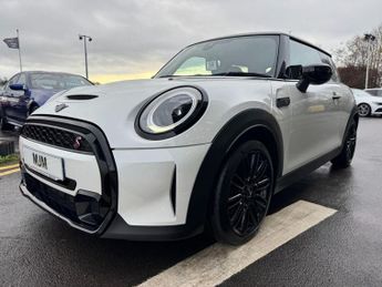 MINI HATCH 2.0 Cooper S Exclusive Hatchback 3dr Petrol Steptronic Euro 6 (s