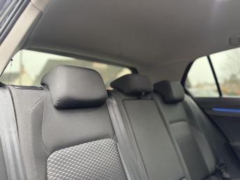 VOLKSWAGEN GOLF 1.5 eTSI MHEV Active Hatchback 5dr Petrol Hybrid DSG Euro 6 (s/s