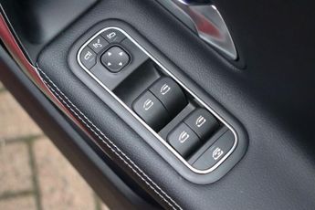 MERCEDES-BENZ CLA 250E 1.3 15.6KWH AMG LINE NIGHT EDITION PREMIUM PLUS