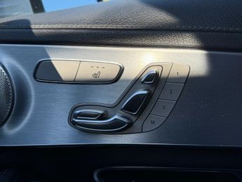 MERCEDES-BENZ C-CLASS 2.1 C300h BlueTEC AMG Line Saloon 4dr Diesel Hybrid G-Tronic+ Eu