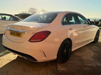 MERCEDES-BENZ C-CLASS 2.1 C300h BlueTEC AMG Line Saloon 4dr Diesel Hybrid G-Tronic+ Eu