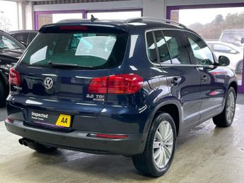VOLKSWAGEN TIGUAN 2.0 TDI BlueMotion Tech Match SUV 5dr Diesel DSG 4WD Euro 5 (s/s