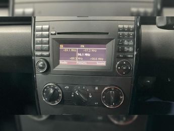 MERCEDES-BENZ A-CLASS 1.5 A160 Classic SE Hatchback 5dr Petrol CVT (157 g/km, 95 bhp)