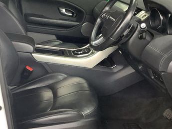 LAND ROVER RANGE ROVER EVOQUE 2.0 TD4 SE Tech SUV 5dr Diesel Auto 4WD Euro 6 (s/s) (180 ps)