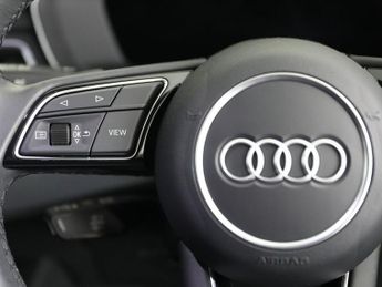 AUDI A4 2.0 TFSI 35 Technik Saloon 4dr Petrol S Tronic Euro 6 (s/s) (150