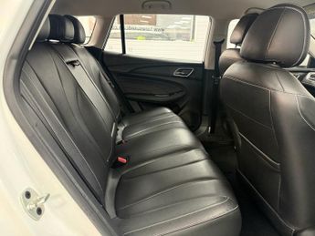 MG MG5 52.5kWh Exclusive Estate 5dr Electric Auto (156 ps)