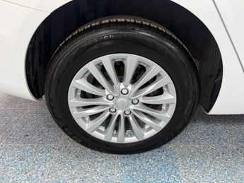 MG MG5 52.5kWh Excite Estate 5dr Electric Auto (156 ps)