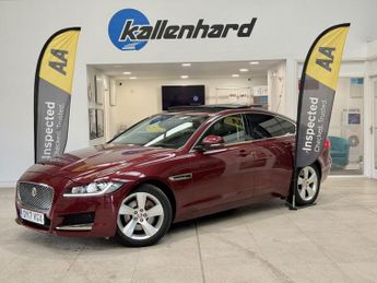 JAGUAR XF 2.0d Portfolio Saloon 4dr Diesel Auto AWD Euro 6 (s/s) (180 ps)
