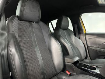 PEUGEOT E-208 50kWh GT Hatchback 5dr Electric Auto (7.4kW Charger) (136 ps)