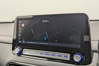 HYUNDAI KONA 64kWh Premium SUV 5dr Electric Auto (10.5kW Charger) (204 ps)