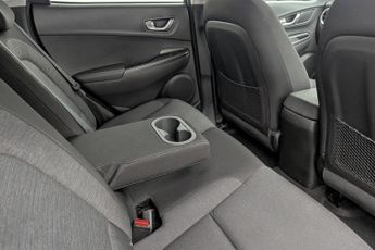 HYUNDAI KONA 64kWh Premium SUV 5dr Electric Auto (10.5kW Charger) (204 ps)