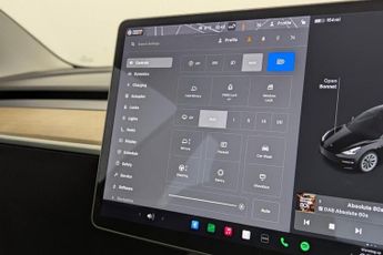 TESLA Model 3 Standard Range Plus Saloon 4dr Electric Auto RWD (241 bhp)