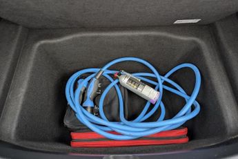 TESLA Model 3 Standard Range Plus Saloon 4dr Electric Auto RWD (241 bhp)