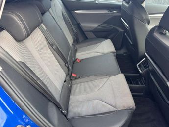 SKODA ENYAQ 62kWh 60 SUV 5dr Electric Auto (DC120kW) (179 ps)