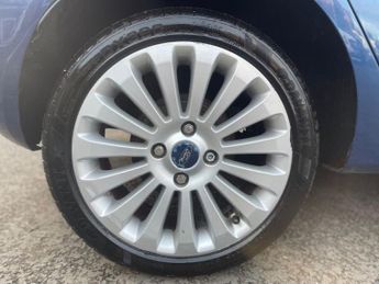 FORD FIESTA 1.4 Titanium Hatchback 5dr Petrol Automatic (154 g/km, 94 bhp)