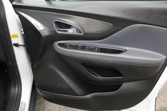 VAUXHALL MOKKA 1.4i Turbo SE SUV 5dr Petrol Auto 2WD Euro 6 (140 ps)