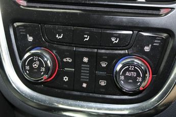 VAUXHALL MOKKA 1.4i Turbo SE SUV 5dr Petrol Auto 2WD Euro 6 (140 ps)