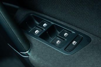 VOLKSWAGEN GOLF 2.0 TSI GPF GTI Performance Hatchback 5dr Petrol DSG Euro 6 (s/s