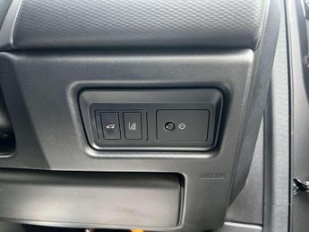 LAND ROVER DISCOVERY SPORT 2.0 Discovery Sport Dynamic Luxury HSE SD4 Auto 4WD 5dr