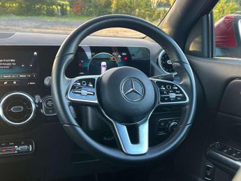 MERCEDES-BENZ GLA 1.3 GLA 200 Sport Executive Auto 5dr