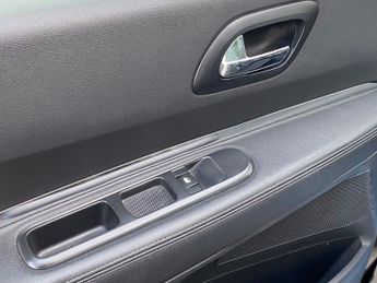 PEUGEOT 3008 1.6 BlueHDi Allure SUV 5dr Diesel Manual Euro 6 (s/s) (120 ps)