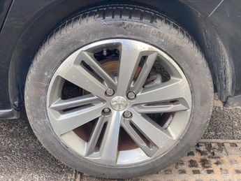 PEUGEOT 3008 1.6 BlueHDi Allure SUV 5dr Diesel Manual Euro 6 (s/s) (120 ps)