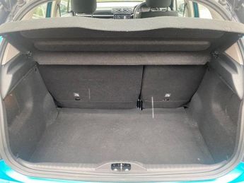CITROEN C3 1.2 PureTech Shine Hatchback 5dr Petrol Manual Euro 6 (s/s) (83 